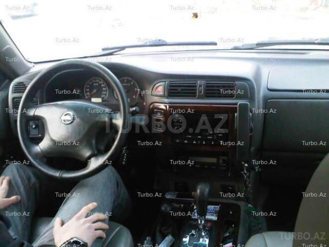 Nissan Patrol 2002, 175,000 km - 4.8 l - Bakı