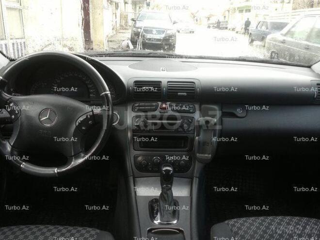 Mercedes C 200 2001, 163,000 km - 2.0 l - Bakı