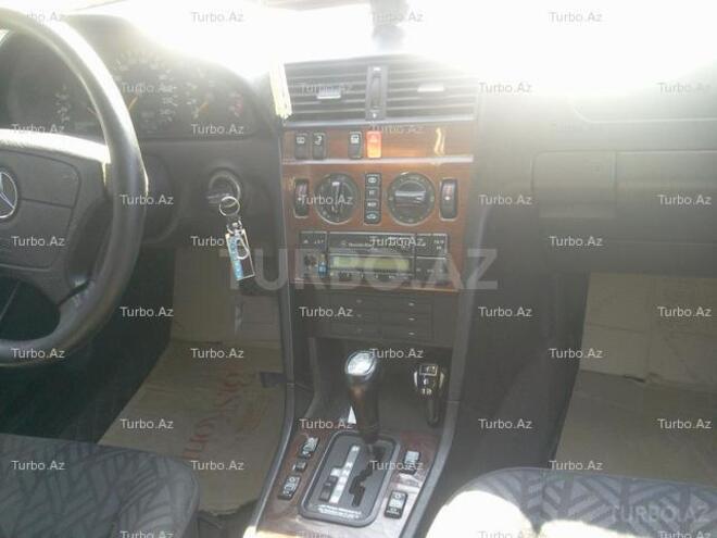 Mercedes C 180 1995, 239,800 km - 1.8 l - Bakı