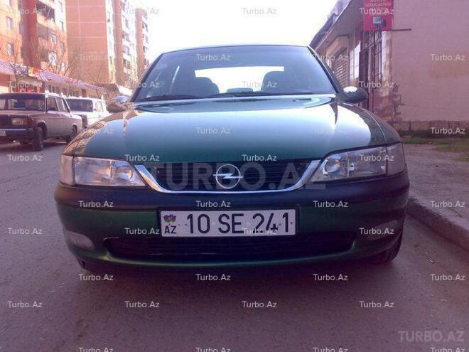 Opel Vectra 1996, 180,000 km - 2.0 l - Bakı