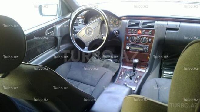 Mercedes E 230 1997, 161,000 km - 2.3 l - Bakı