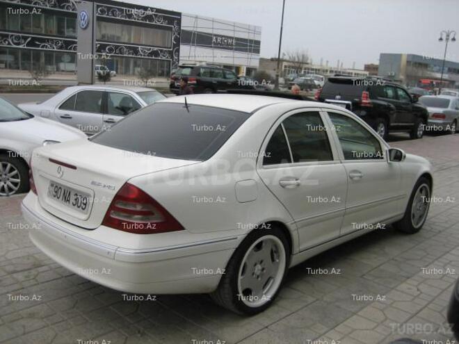 Mercedes C 240 2002, 131,000 km - 2.6 l - Bakı
