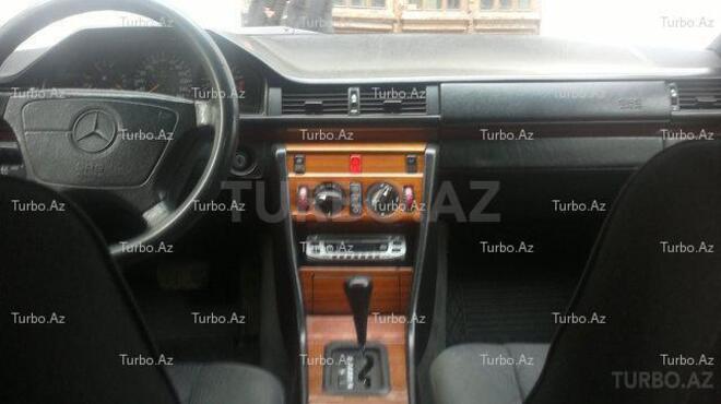 Mercedes E 280 1993, 311,243 km - 2.8 l - Bakı
