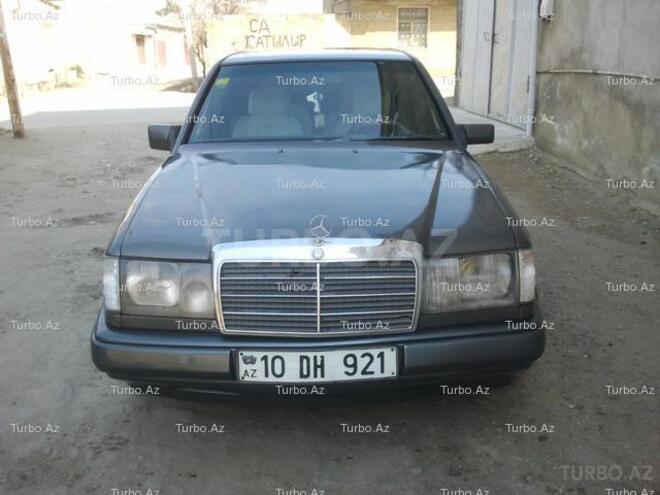 Mercedes E 230 1986, 50,000 km - 2.3 l - Bakı