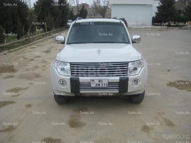 Mitsubishi Pajero 2010, 39,000 km - 3.5 l - Bakı