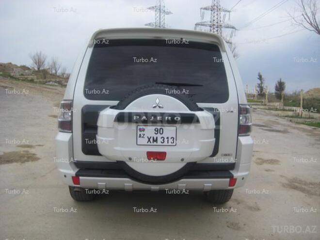 Mitsubishi Pajero 2010, 39,000 km - 3.5 l - Bakı