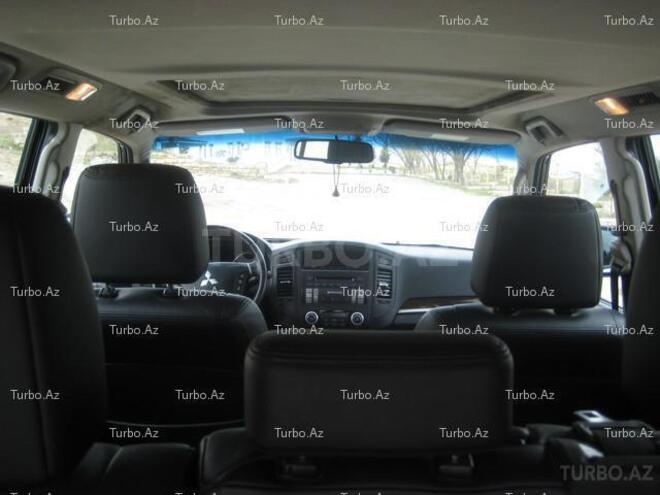 Mitsubishi Pajero 2010, 39,000 km - 3.5 l - Bakı