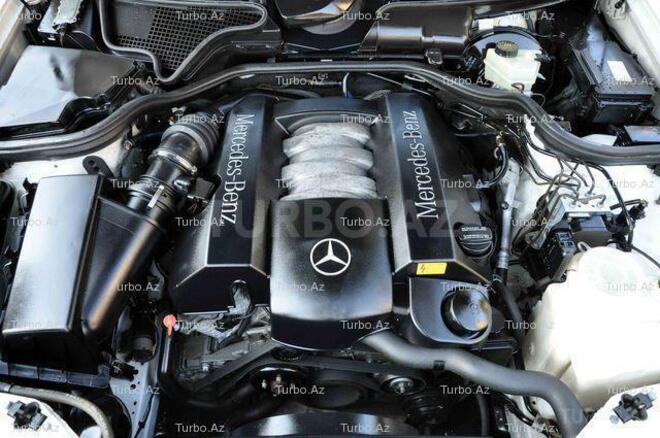 Mercedes E 240 1999, 93,252 km - 2.4 л - Bakı