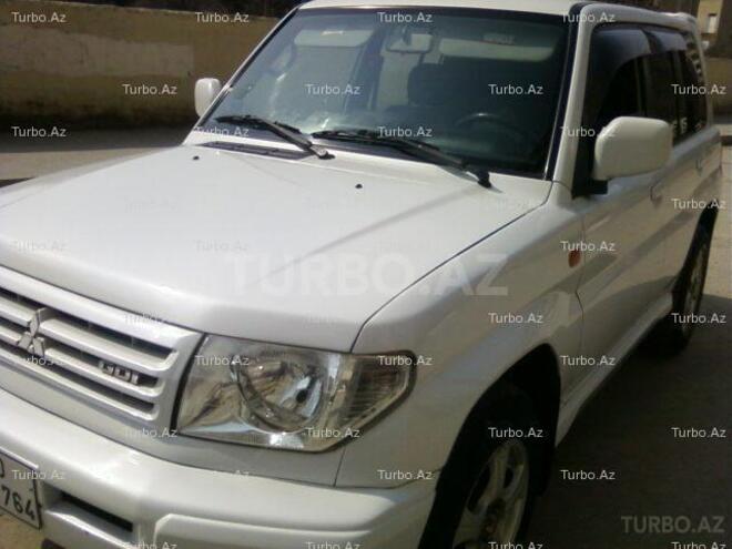 Mitsubishi Pajero io 2000, 230,000 km - 1.8 л - Bakı
