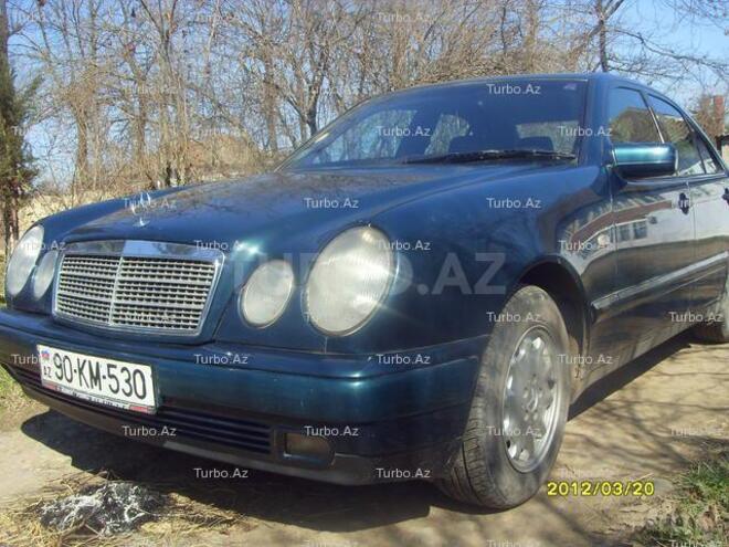 Mercedes E 230 1997, 260,000 km - 2.3 l - Bakı