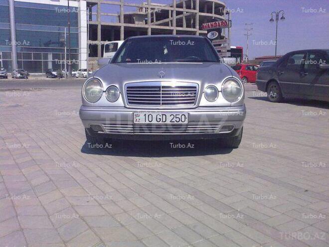 Mercedes E 230 1995, 305,000 km - 2.3 л - Bakı