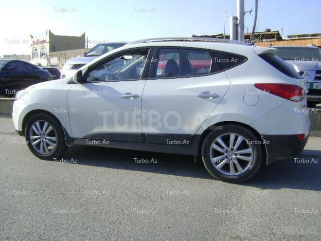 Hyundai ix35 2011, 15,500 km - 2.4 l - Bakı