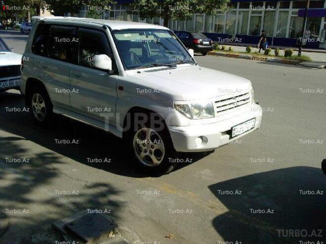 Mitsubishi Pajero io 1999, 135,000 km - 1.8 l - Bakı