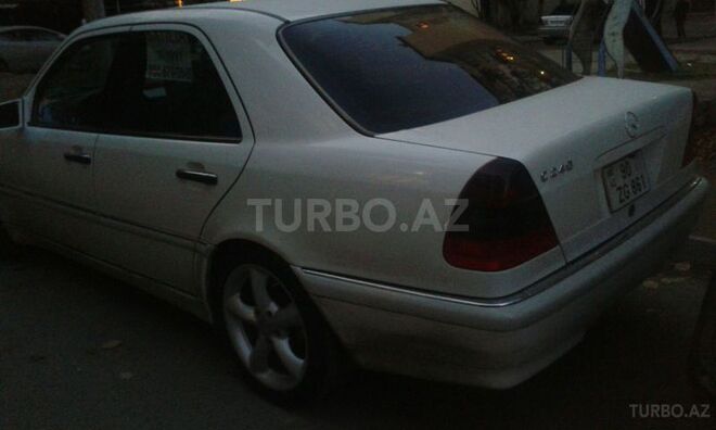 Mercedes C 240 1997, 200,000 km - 2.4 l - Bakı