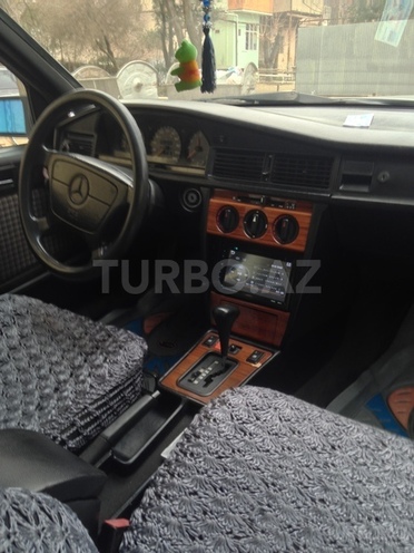 Mercedes 190 1992, 317,984 km - 2.0 l - Bakı