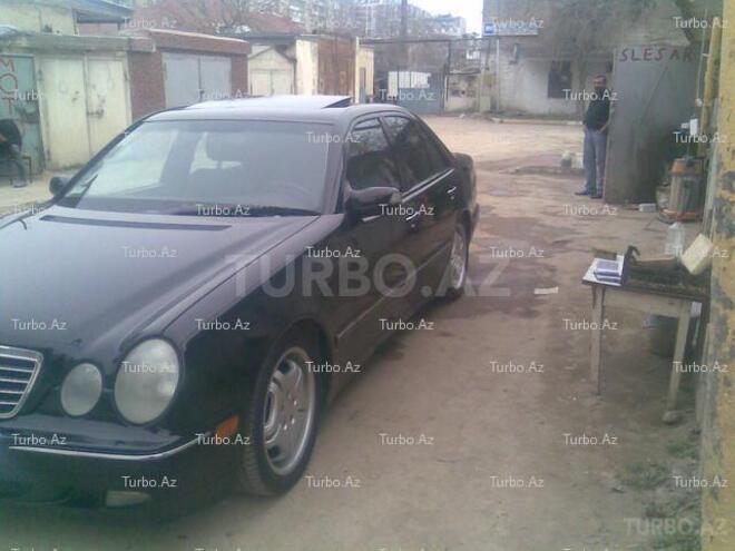Mercedes E 320 2001, 190,000 km - 3.2 л - Bakı