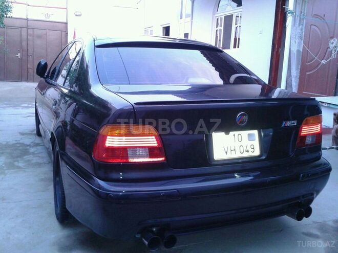 BMW 523 1999, 247,400 km - 2.5 l - Bakı