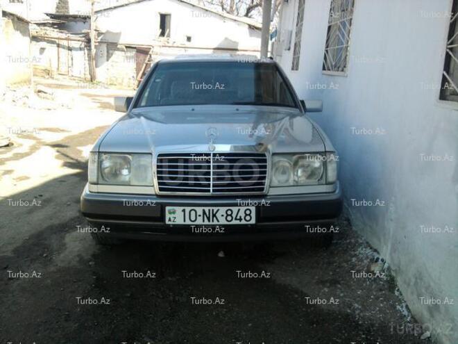 Mercedes E 230 1992, 280,000 km - 2.3 л - Bakı