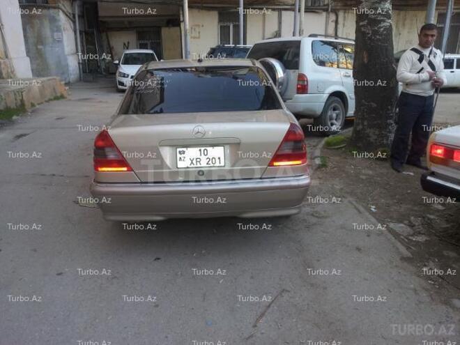 Mercedes C 280 2000, 190,000 km - 2.8 l - Bakı