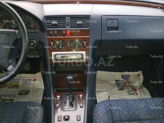 Mercedes C 180 1994, 245,000 km - 1.8 л - Bakı