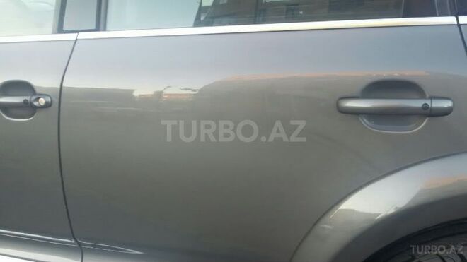 Volkswagen Touareg 2008, 179,000 km - 4.2 л - Bakı