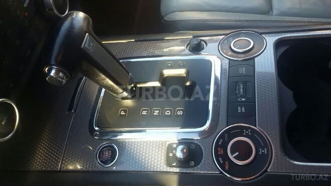 Volkswagen Touareg 2008, 179,000 km - 4.2 л - Bakı