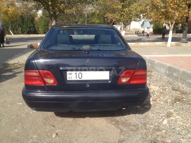 Mercedes E 220 1998, 477,000 km - 2.2 l - Şərur