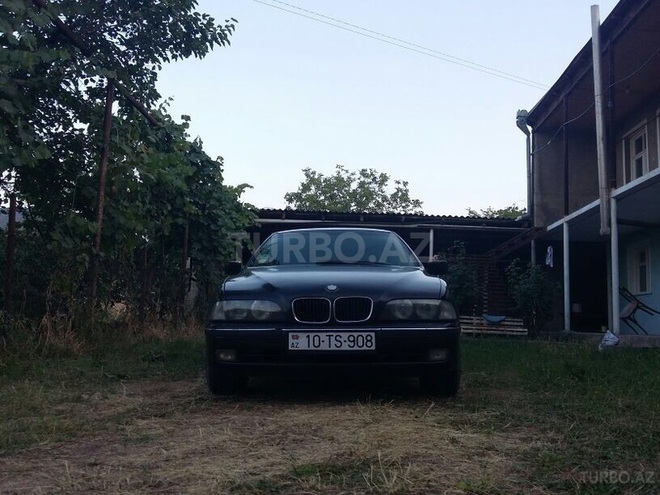 BMW 528 1996, 305,000 km - 2.8 l - Bakı
