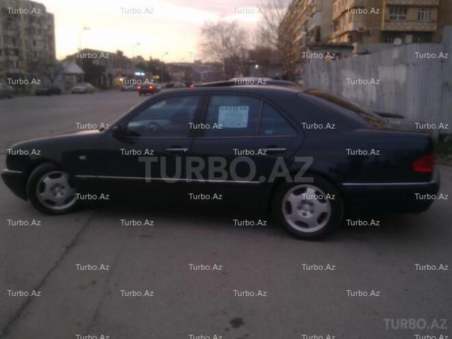 Mercedes E 230 1997, 128,000 km - 2.3 l - Bakı