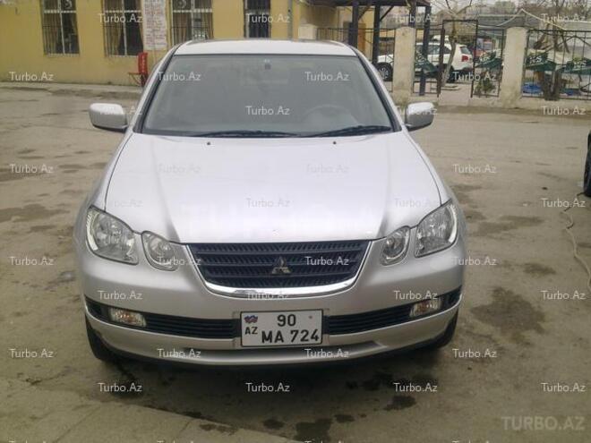 Mitsubishi Airtrek 2002, 108,000 km - 2.4 l - Bakı
