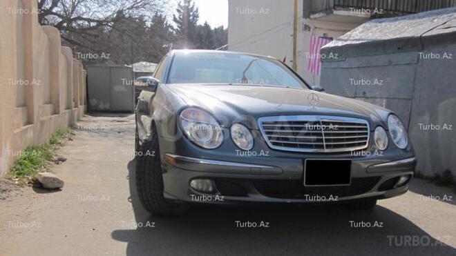 Mercedes E 350 2005, 95,000 km - 3.5 l - Bakı