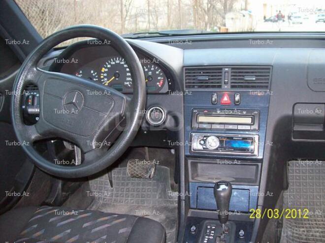 Mercedes C 180 1998, 114,000 km - 1.8 l - Bakı
