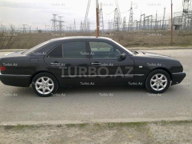 Mercedes E 280 1996, 250,000 km - 2.8 l - Bakı