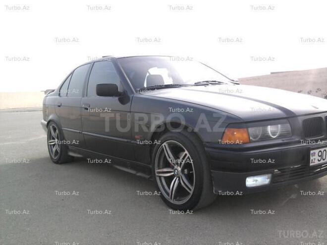 BMW 325 1993, 300,000 km - 2.5 l - Bakı