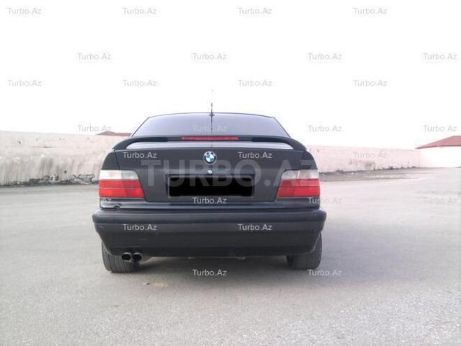 BMW 325 1993, 300,000 km - 2.5 l - Bakı