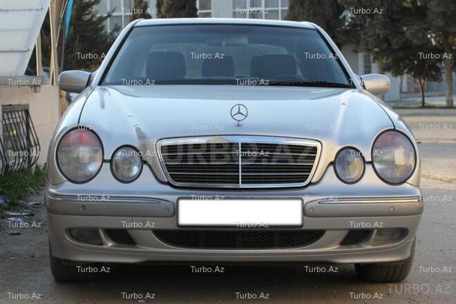 Mercedes E 220 2001, 193,000 km - 2.2 l - Bakı