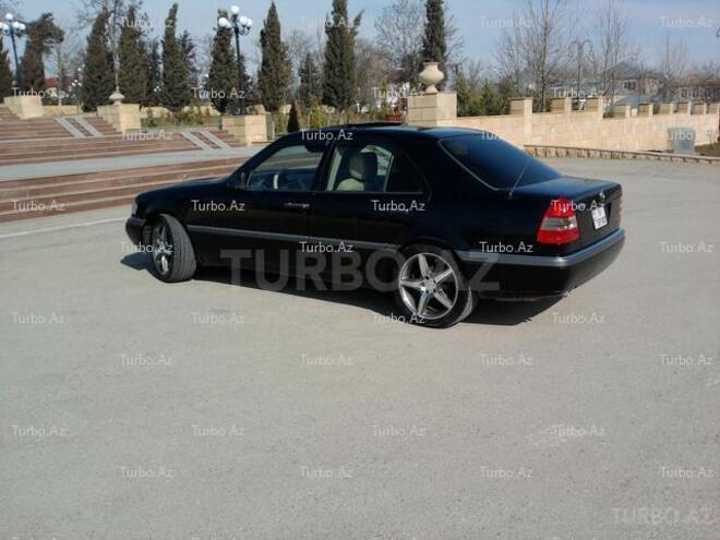 Mercedes C 220 1996, 211,000 km - 2.2 l - Bakı