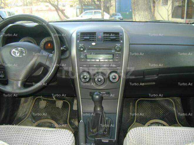 Toyota Corolla 2006, 128,000 km - 1.4 l - Bakı