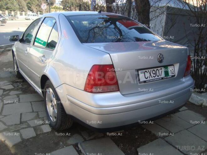 Volkswagen Bora 2002, 148,000 km - 1.8 l - Bakı