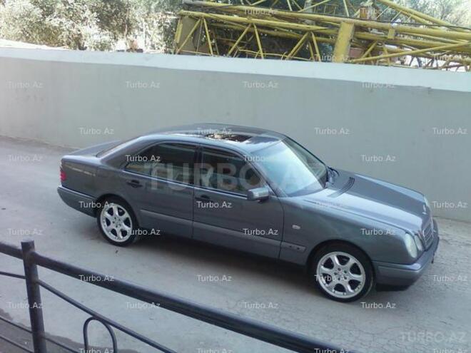 Mercedes E 200 1998, 166,136 km - 2.0 л - Bakı