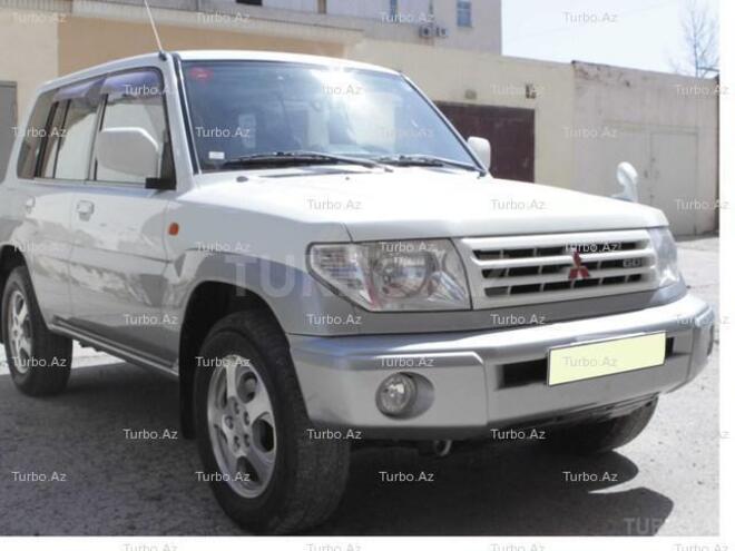 Mitsubishi Pajero io 1999, 123,000 km - 1.8 л - Bakı