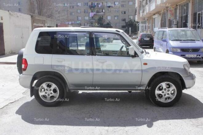 Mitsubishi Pajero io 1999, 123,000 km - 1.8 л - Bakı