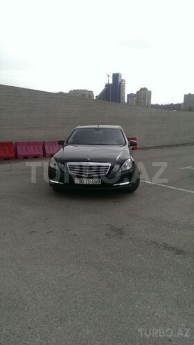 Mercedes E 220 2011, 180,000 km - 2.2 l - Bakı