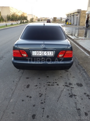 Mercedes E 240 1999, 200 km - 2.4 l - Sumqayıt