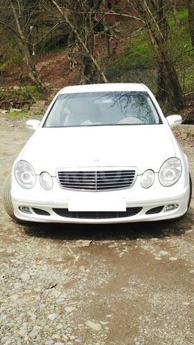 Mercedes E 220 2006, 230,000 km - 2.2 l - Masallı