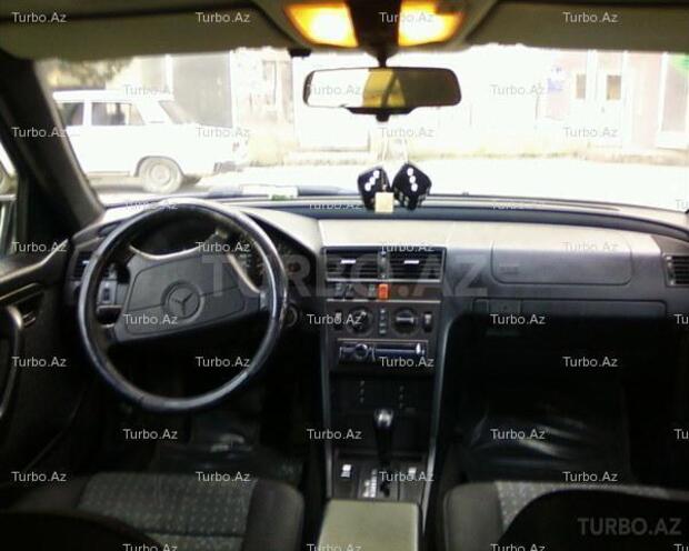 Mercedes C 180 1995, 315,000 km - 1.8 л - Bakı