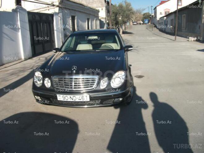 Mercedes E 220 2002, 120,000 km - 2.2 л - Bakı