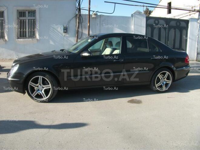 Mercedes E 220 2002, 120,000 km - 2.2 л - Bakı