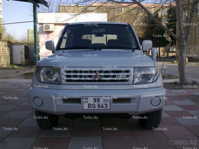 Mitsubishi Pajero io 1999, 91,000 km - 1.8 l - Bakı