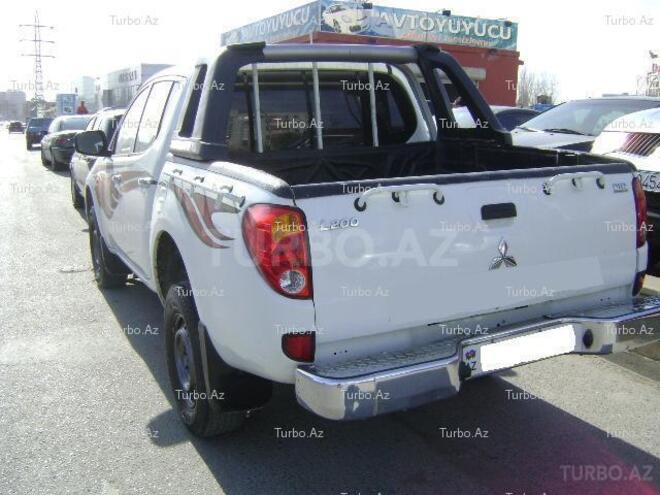 Mitsubishi L200 2008, 91,000 km - 2.5 l - Bakı